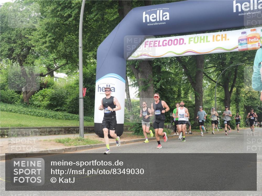 29.06.2025 - hella hamburg halbmarathon KatJ http://msf.ph/oto/8349030 29.06.2025 10:20:50 Zwischen KM18-KM19  meine-sportfotos.de