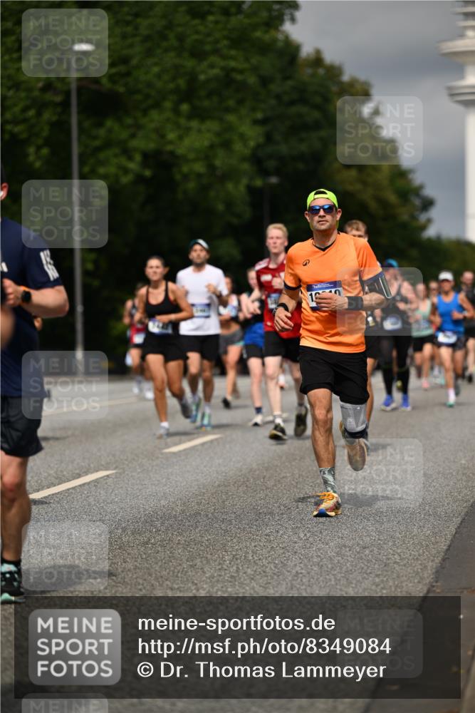 29.06.2025 - hella hamburg halbmarathon Dr. Thomas Lammeyer http://msf.ph/oto/8349084 29.06.2025 10:18:26 Kennedybrücke 1071, 1131, 1406, 1480, 1728, 2990, 3020, 3025, 3154, 3728, 3756, 3834, 3939, 5191, 5546, 5670, 6028, 6083, 6181, 6366, 6717, 6724, 7209, 7442, 7802, 7840, 7991, 8055, 8147, 8409, 8755, 9173, 9663, 10224, 10610, 10977 meine-sportfotos.de