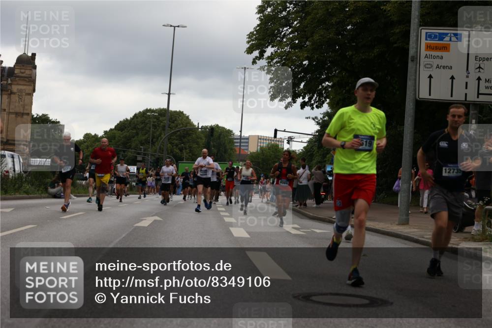 29.06.2025 - hella hamburg halbmarathon Yannick Fuchs http://msf.ph/oto/8349106 29.06.2025 10:52:36 20KM 1319, 1833, 1946, 1951, 2027, 2159, 2250, 2619, 2711, 2996, 4550, 4767, 5084, 5675, 6860, 7659, 7856, 8089, 8392, 9156, 9353, 9553, 9555, 9835, 10020, 10268, 10319, 10518, 10539, 10703, 10915, 11605, 11808, 11846, 12495, 12734, 12735, 12809, 13287, 13512, 13654, 13694, 14355, 14673, 15197, 16189, 16206, 16409, 16922, 16924, 17531, 17665, 17782, 17810, 17814, 17839, 17852, 17931, 17967, 18556, 18682, 18727, 18730, 18833, 18985, 19002, 19003 meine-sportfotos.de