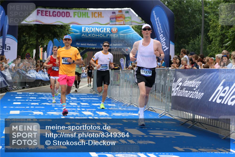 29.06.2025 - hella hamburg halbmarathon Strokosch-Dieckow http://msf.ph/oto/8349364 29.06.2025 10:32:03 Ziel 1407, 1686, 4129, 4698, 6619, 11150, 11199, 11370, 15826, 16505, 16736 meine-sportfotos.de