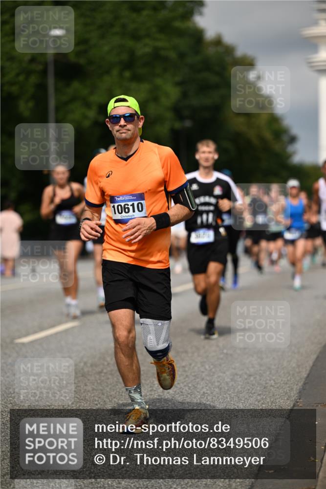 29.06.2025 - hella hamburg halbmarathon Dr. Thomas Lammeyer http://msf.ph/oto/8349506 29.06.2025 10:18:27 Kennedybrücke 1071, 1131, 1406, 1480, 1728, 2990, 3020, 3025, 3154, 3691, 3728, 3756, 3834, 3939, 5191, 5546, 5670, 6028, 6083, 6181, 6366, 6717, 6724, 7209, 7442, 7802, 7840, 7991, 8055, 8147, 8409, 8755, 9173, 9663, 10224, 10610, 10977 meine-sportfotos.de