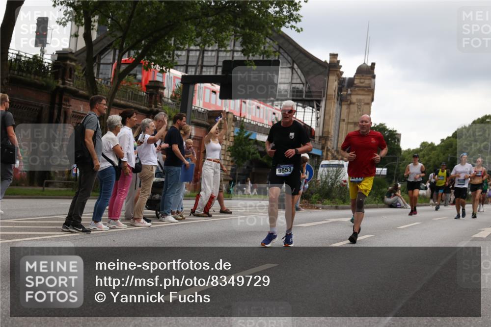 29.06.2025 - hella hamburg halbmarathon Yannick Fuchs http://msf.ph/oto/8349729 29.06.2025 10:52:39 20KM 1946, 1951, 2027, 2159, 2250, 2619, 2711, 2855, 2996, 4550, 4767, 5084, 5675, 6860, 7659, 8089, 8392, 9156, 9353, 9553, 9555, 9835, 10020, 10268, 10518, 10539, 10703, 10915, 11605, 11808, 11846, 12734, 12735, 12809, 13654, 13694, 14355, 14673, 14914, 16206, 16409, 16922, 16924, 17531, 17665, 17782, 17810, 17814, 17839, 17852, 17931, 17967, 18112, 18232, 18556, 18682, 18727, 18730, 18833, 18954, 18985, 19002, 19003 meine-sportfotos.de