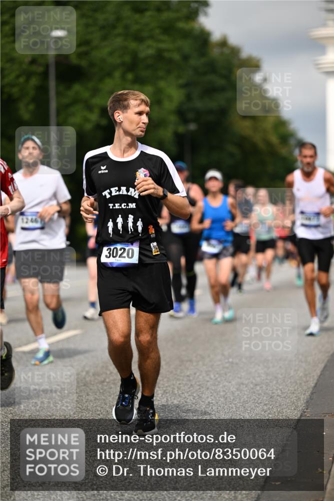 29.06.2025 - hella hamburg halbmarathon Dr. Thomas Lammeyer http://msf.ph/oto/8350064 29.06.2025 10:18:30 Kennedybrücke 1071, 1131, 1480, 1728, 2990, 3020, 3025, 3154, 3454, 3691, 3728, 3756, 3834, 5191, 5546, 5670, 6028, 6083, 6181, 6366, 6717, 6724, 7209, 7442, 7840, 7991, 8055, 8147, 8409, 8563, 8755, 9173, 9663, 10224, 10610, 10977 meine-sportfotos.de