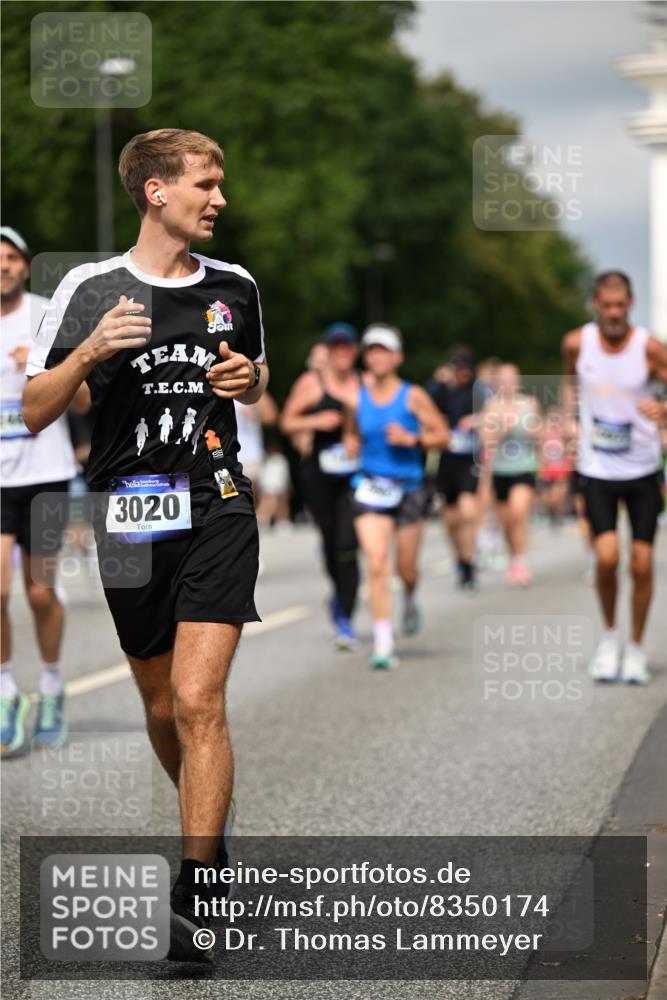 29.06.2025 - hella hamburg halbmarathon Dr. Thomas Lammeyer http://msf.ph/oto/8350174 29.06.2025 10:18:30 Kennedybrücke 1071, 1131, 1480, 1728, 2990, 3020, 3025, 3154, 3454, 3691, 3728, 3756, 3834, 5191, 5546, 5670, 6028, 6083, 6181, 6366, 6717, 6724, 7209, 7442, 7840, 7991, 8055, 8147, 8409, 8563, 8755, 9173, 9663, 10224, 10610, 10977 meine-sportfotos.de