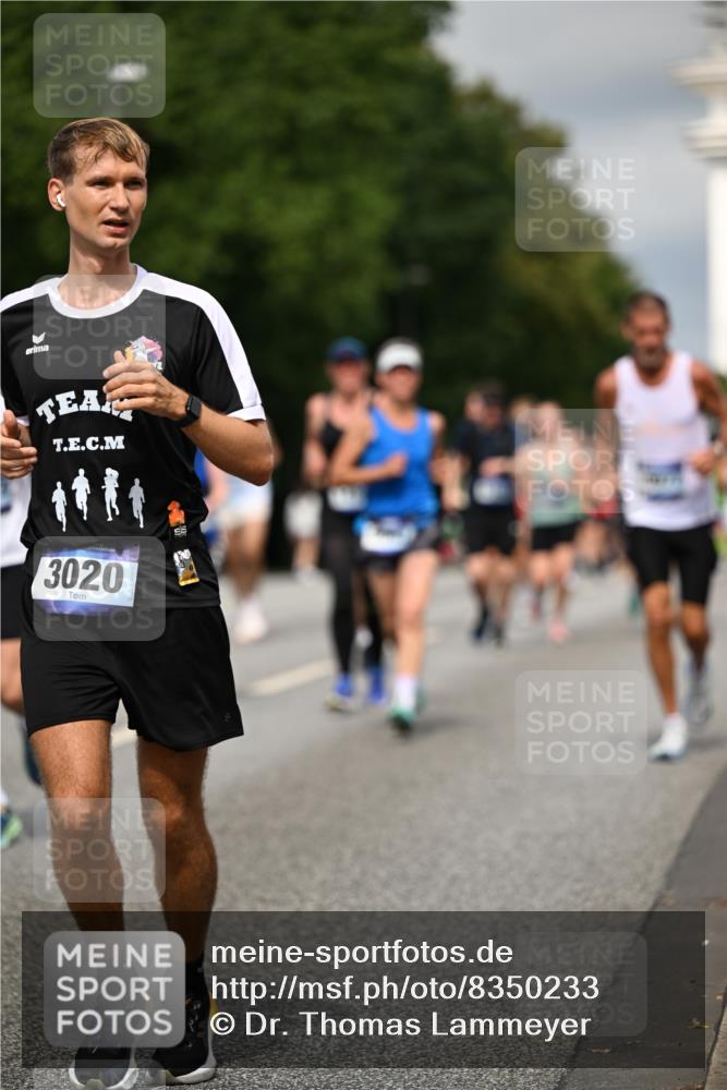 29.06.2025 - hella hamburg halbmarathon Dr. Thomas Lammeyer http://msf.ph/oto/8350233 29.06.2025 10:18:31 Kennedybrücke 1071, 1131, 1480, 1728, 2990, 3020, 3025, 3154, 3454, 3691, 3728, 3756, 3834, 5191, 5546, 5670, 6028, 6083, 6181, 6366, 6717, 6724, 7209, 7442, 7840, 7991, 8055, 8147, 8409, 8563, 8755, 9173, 9663, 10224, 10610, 10977 meine-sportfotos.de