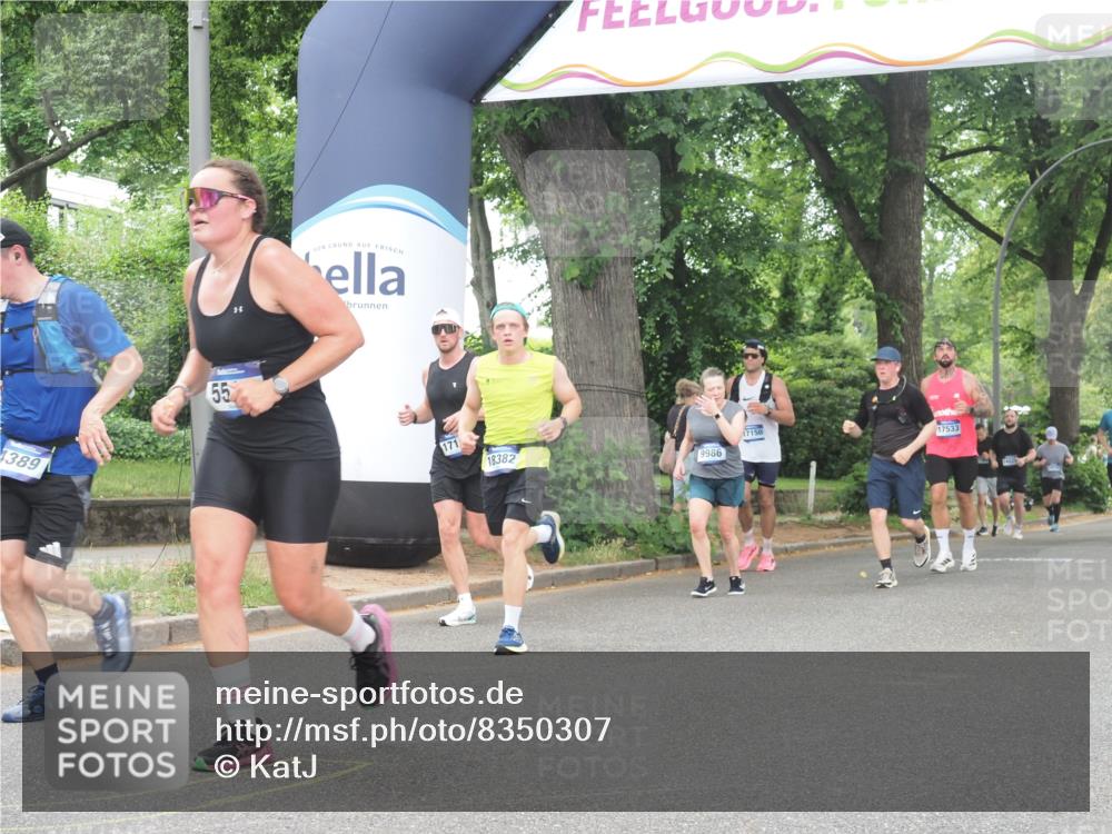 29.06.2025 - hella hamburg halbmarathon KatJ http://msf.ph/oto/8350307 29.06.2025 10:50:41 Zwischen KM18-KM19 2810, 3663, 4389, 5511, 8423 meine-sportfotos.de