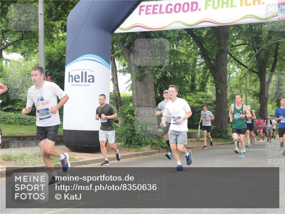 29.06.2025 - hella hamburg halbmarathon KatJ http://msf.ph/oto/8350636 29.06.2025 10:50:49 Zwischen KM18-KM19 1531, 4945, 6966 meine-sportfotos.de