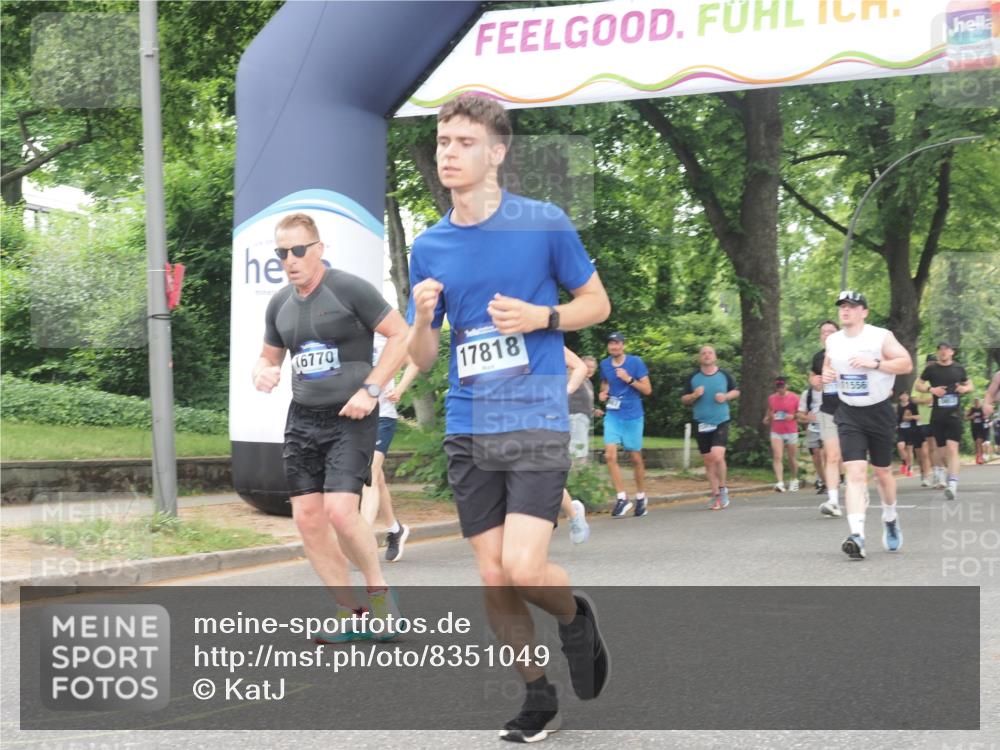 29.06.2025 - hella hamburg halbmarathon KatJ http://msf.ph/oto/8351049 29.06.2025 10:50:53 Zwischen KM18-KM19 1531, 4945 meine-sportfotos.de