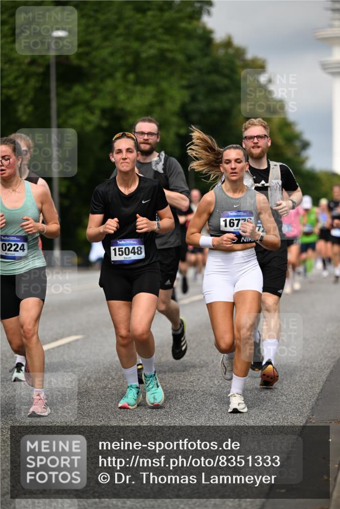 29.06.2025 - hella hamburg halbmarathon Dr. Thomas Lammeyer http://msf.ph/oto/8351333 29.06.2025 10:18:37 Kennedybrücke 1071, 1131, 1480, 1728, 2046, 3020, 3025, 3154, 3454, 3691, 3728, 3756, 3834, 5191, 6181, 6366, 6717, 6724, 7195, 7442, 7446, 7447, 7881, 8055, 8522, 8563, 8755, 8892, 9173, 9663, 9709, 10224, 10610, 10977 meine-sportfotos.de