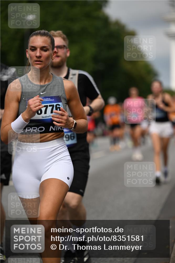 29.06.2025 - hella hamburg halbmarathon Dr. Thomas Lammeyer http://msf.ph/oto/8351581 29.06.2025 10:18:39 Kennedybrücke 1071, 1131, 1480, 1728, 2046, 2690, 3020, 3025, 3454, 3691, 3834, 5191, 6181, 6366, 6717, 6724, 7195, 7442, 7446, 7447, 7881, 8055, 8522, 8563, 8755, 8892, 9173, 9663, 9709, 10224, 10610, 10977 meine-sportfotos.de