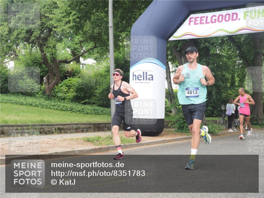 29.06.2025 - hella hamburg halbmarathon KatJ http://msf.ph/oto/8351783 29.06.2025 10:21:22 Zwischen KM18-KM19 1894, 3955, 4812, 5660, 7845 meine-sportfotos.de