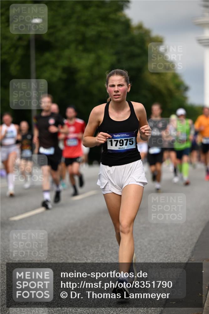 29.06.2025 - hella hamburg halbmarathon Dr. Thomas Lammeyer http://msf.ph/oto/8351790 29.06.2025 10:18:41 Kennedybrücke 1071, 1131, 1480, 1728, 2046, 2690, 3020, 3025, 3454, 3691, 3834, 5191, 6181, 6366, 6717, 6724, 7195, 7442, 7446, 7447, 7881, 8055, 8275, 8522, 8563, 8755, 8854, 8892, 9173, 9663, 9709, 10224, 10977 meine-sportfotos.de