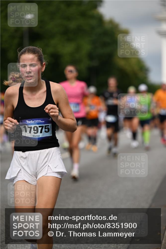 29.06.2025 - hella hamburg halbmarathon Dr. Thomas Lammeyer http://msf.ph/oto/8351900 29.06.2025 10:18:42 Kennedybrücke 1071, 1131, 1480, 1728, 2046, 2690, 3020, 3025, 3454, 3691, 3834, 4641, 5191, 6181, 6366, 6717, 6724, 7195, 7442, 7446, 7447, 7881, 8055, 8275, 8522, 8563, 8755, 8854, 8892, 9173, 9663, 9709, 10224, 10589, 10717, 10977 meine-sportfotos.de