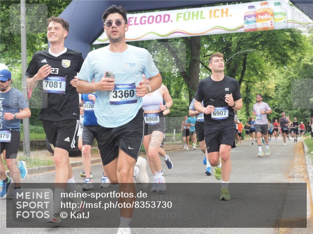 29.06.2025 - hella hamburg halbmarathon KatJ http://msf.ph/oto/8353730 29.06.2025 10:51:27 Zwischen KM18-KM19 1194, 1702, 1992, 2298, 2782, 2979, 4542, 6585, 6907, 6908, 7081, 8520, 8561 meine-sportfotos.de
