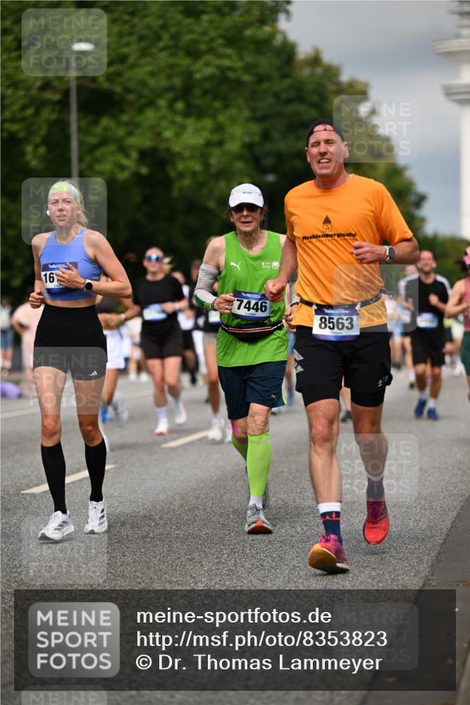 29.06.2025 - hella hamburg halbmarathon Dr. Thomas Lammeyer http://msf.ph/oto/8353823 29.06.2025 10:18:47 Kennedybrücke 1071, 1296, 1379, 1480, 1728, 1745, 2046, 2281, 2690, 3025, 3454, 3507, 3509, 3691, 4495, 4641, 5608, 5800, 6181, 6366, 6710, 6717, 6724, 7195, 7446, 7447, 7881, 8055, 8239, 8256, 8275, 8522, 8563, 8755, 8854, 8892, 9173, 9709, 10224, 10589, 10717, 11271 meine-sportfotos.de