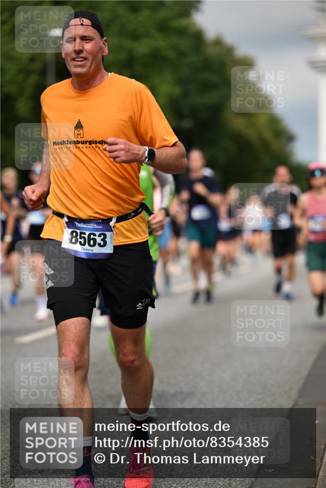 29.06.2025 - hella hamburg halbmarathon Dr. Thomas Lammeyer http://msf.ph/oto/8354385 29.06.2025 10:18:49 Kennedybrücke 1071, 1296, 1379, 1575, 1728, 1745, 2046, 2281, 2690, 3025, 3454, 3507, 3509, 3691, 4495, 4641, 5608, 5800, 6181, 6317, 6710, 6717, 6724, 7195, 7446, 7447, 7881, 8055, 8239, 8256, 8275, 8522, 8563, 8755, 8854, 8892, 9173, 9709, 10224, 10589, 10717, 11271 meine-sportfotos.de