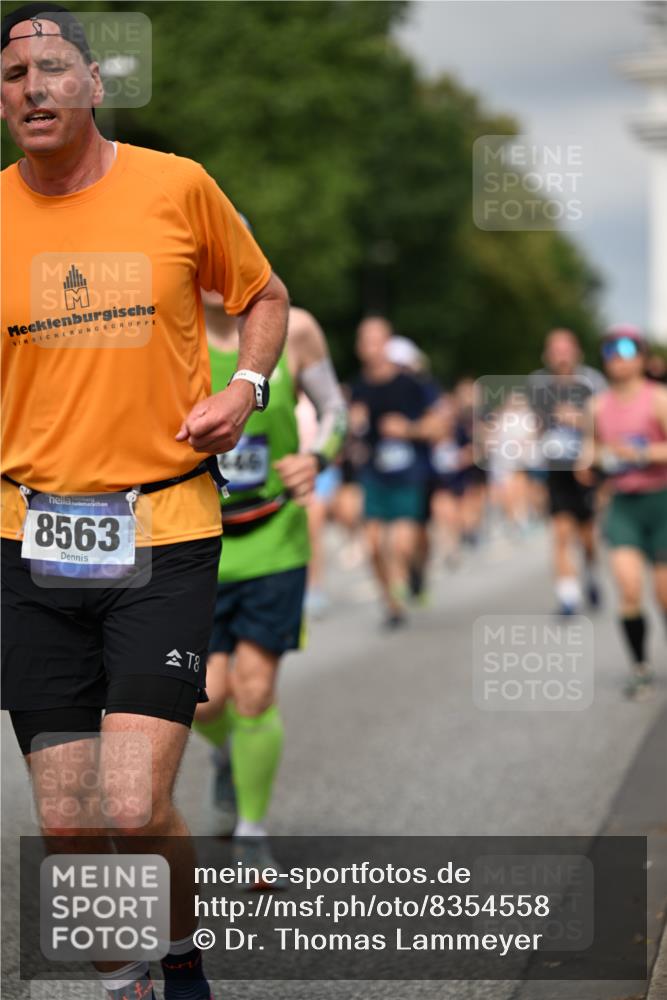 29.06.2025 - hella hamburg halbmarathon Dr. Thomas Lammeyer http://msf.ph/oto/8354558 29.06.2025 10:18:49 Kennedybrücke 1071, 1296, 1379, 1575, 1728, 1745, 2046, 2281, 2690, 3025, 3454, 3507, 3509, 3691, 4495, 4641, 5608, 5800, 6181, 6317, 6710, 6717, 6724, 7195, 7446, 7447, 7881, 8055, 8239, 8256, 8275, 8522, 8563, 8755, 8854, 8892, 9173, 9709, 10224, 10589, 10717, 11271 meine-sportfotos.de