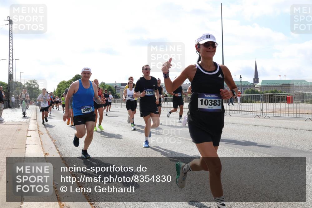 29.06.2025 - hella hamburg halbmarathon Lena Gebhardt http://msf.ph/oto/8354830 29.06.2025 10:01:19 Lombardsbrücke 2006, 13516, 15726, 10383, 1130, 1387, 1420, 1722, 1724, 1726, 2006, 2091, 2167, 2354, 2363, 2490, 2591, 2936, 3199, 3425, 3625, 3663, 3740, 4068, 4238, 4249, 4319, 4322, 4370, 4649, 4708, 5033, 5547, 5570, 5675, 5870, 6087, 6147, 6281, 0000, 6302, 6487, 6531, 6591, 6714, 6835, 6921, 6924, 7287, 7658, 7757, 7759, 7761, 7846, 8030, 8045, 8046, 8191, 8255, 8326, 8392, 8691, 8822, 8923, 9124, 9932, 10188, 10271, 10281, 10301, 10383, 10576, 11043, 11465 meine-sportfotos.de