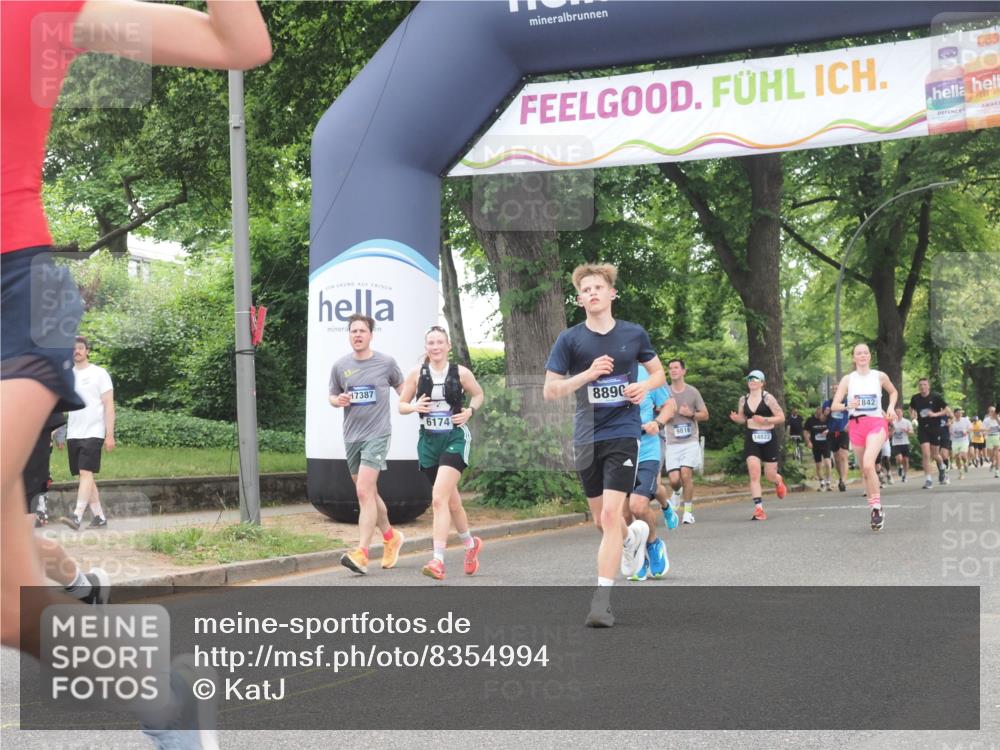 29.06.2025 - hella hamburg halbmarathon KatJ http://msf.ph/oto/8354994 29.06.2025 10:51:39 Zwischen KM18-KM19 1863, 3039, 3182, 3248, 6100, 6174 meine-sportfotos.de