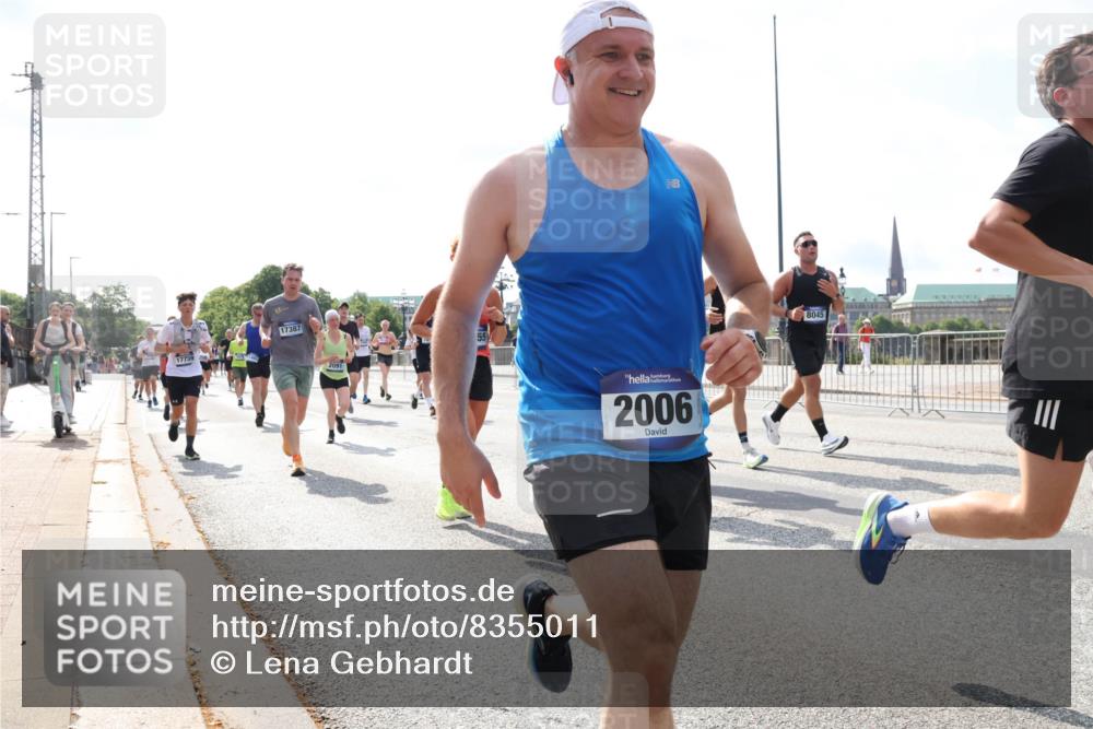 29.06.2025 - hella hamburg halbmarathon Lena Gebhardt http://msf.ph/oto/8355011 29.06.2025 10:01:20 Lombardsbrücke 17739, 17387, 2006, 8045, 1130, 1329, 1387, 1420, 1722, 1724, 1726, 2006, 2091, 2167, 2354, 2363, 2490, 2591, 2936, 3199, 3425, 3625, 3663, 3740, 4068, 4238, 4249, 4319, 4322, 4370, 4649, 4663, 4708, 5033, 5547, 5570, 5675, 5870, 6087, 6147, 6281, 0000, 6302, 6487, 6531, 6591, 6835, 6921, 6924, 7287, 7658, 7757, 7759, 7761, 7846, 8030, 8045, 8046, 8191, 8255, 8326, 8392, 8691, 8822, 9932, 10188, 10271, 10281, 10301, 10383, 10576, 11043, 11465 meine-sportfotos.de
