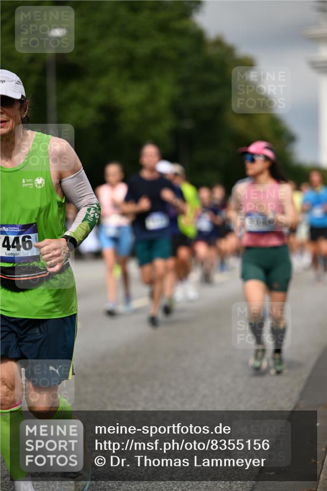 29.06.2025 - hella hamburg halbmarathon Dr. Thomas Lammeyer http://msf.ph/oto/8355156 29.06.2025 10:18:50 Kennedybrücke 1071, 1296, 1379, 1575, 1728, 1745, 2046, 2281, 2690, 3454, 3507, 3509, 3691, 4495, 4641, 5608, 5800, 5981, 6181, 6317, 6710, 6724, 7195, 7446, 7447, 7881, 8055, 8239, 8256, 8275, 8522, 8563, 8755, 8854, 8892, 9709, 10589, 10717, 11271 meine-sportfotos.de