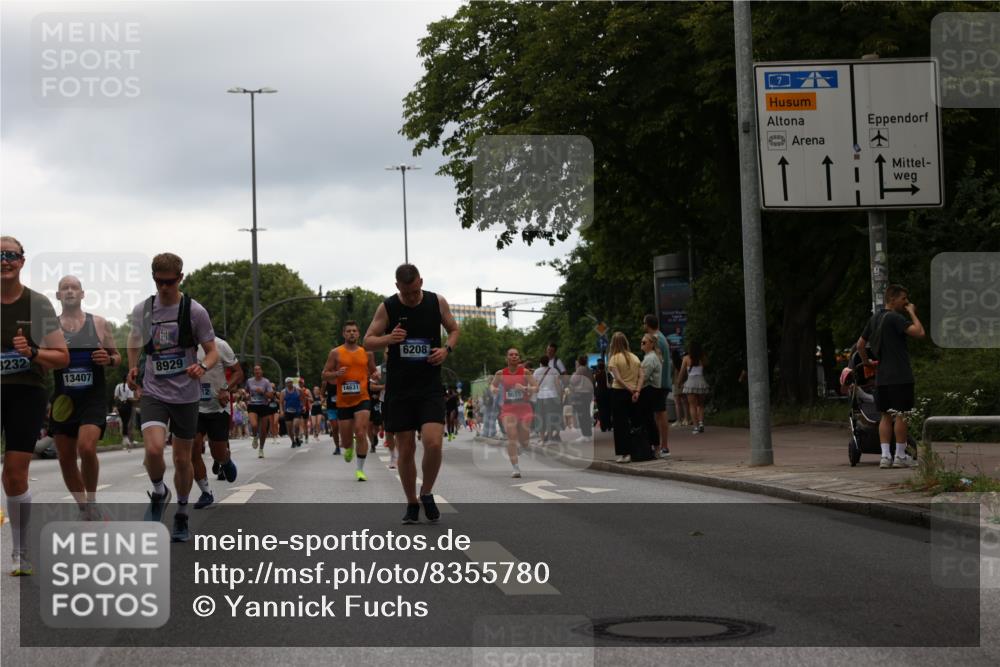 29.06.2025 - hella hamburg halbmarathon Yannick Fuchs http://msf.ph/oto/8355780 29.06.2025 10:53:00 20KM 1285, 1642, 1946, 1951, 2006, 2027, 2584, 2677, 2855, 2957, 2978, 3181, 3983, 4088, 4592, 5084, 5347, 5633, 6202, 6208, 6636, 6997, 7223, 7476, 8290, 8929, 9156, 9353, 9655, 10036, 10759, 10915, 10943, 12633, 13407, 14375, 14631, 14914, 15232, 15240, 15263, 15284, 15824, 16160, 16341, 16563, 16922, 16924, 17017, 17346, 17782, 17810, 17852, 17931, 18112, 18153, 18232, 18266, 18327, 18556, 18730, 18954 meine-sportfotos.de