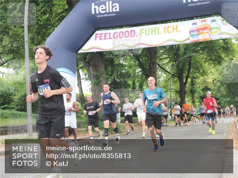 29.06.2025 - hella hamburg halbmarathon KatJ http://msf.ph/oto/8355813 29.06.2025 10:51:48 Zwischen KM18-KM19 1842, 2936, 6714 meine-sportfotos.de