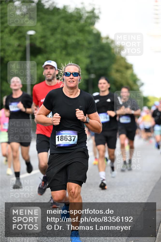 29.06.2025 - hella hamburg halbmarathon Dr. Thomas Lammeyer http://msf.ph/oto/8356192 29.06.2025 09:56:24 Kennedybrücke 1070, 1220, 1415, 1468, 1613, 1782, 2189, 2233, 3098, 3109, 3124, 3917, 3928, 4080, 4277, 4497, 4691, 4981, 5476, 5477, 6152, 6716, 7005, 7067, 7093, 7191, 7325, 7432, 7451, 7599, 7843, 7865, 7961, 8467, 8664, 8694, 9081, 9213, 9540, 10000, 10099, 10251, 10750, 10796, 11346 meine-sportfotos.de