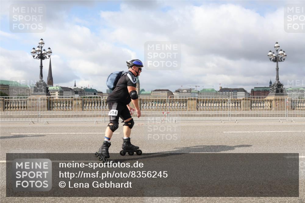 29.06.2025 - hella hamburg halbmarathon Lena Gebhardt http://msf.ph/oto/8356245 29.06.2025 09:09:31 Lombardsbrücke 514 meine-sportfotos.de