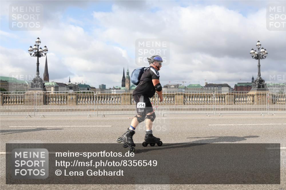 29.06.2025 - hella hamburg halbmarathon Lena Gebhardt http://msf.ph/oto/8356549 29.06.2025 09:09:31 Lombardsbrücke 514 meine-sportfotos.de