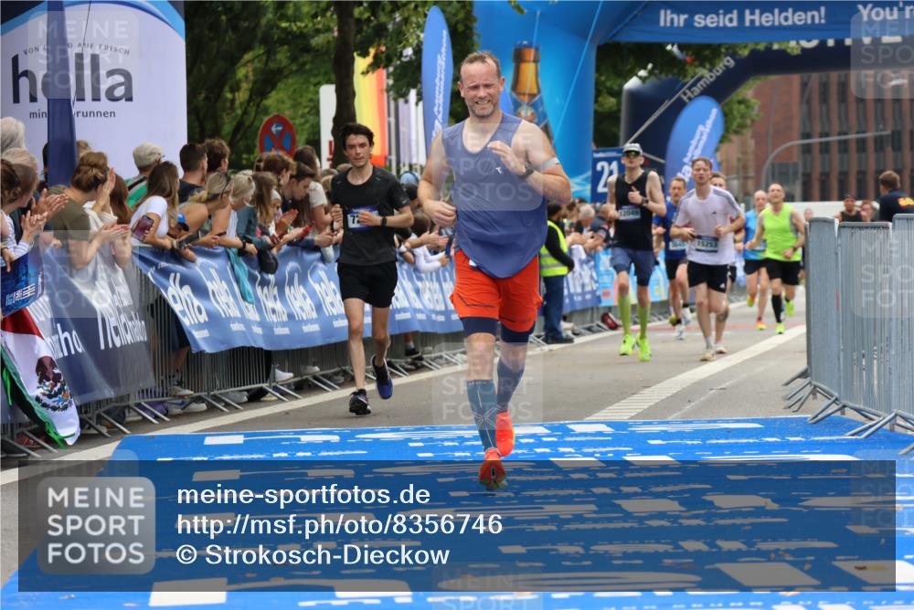 29.06.2025 - hella hamburg halbmarathon Strokosch-Dieckow http://msf.ph/oto/8356746 29.06.2025 10:30:24 Ziel 10173, 16713 meine-sportfotos.de