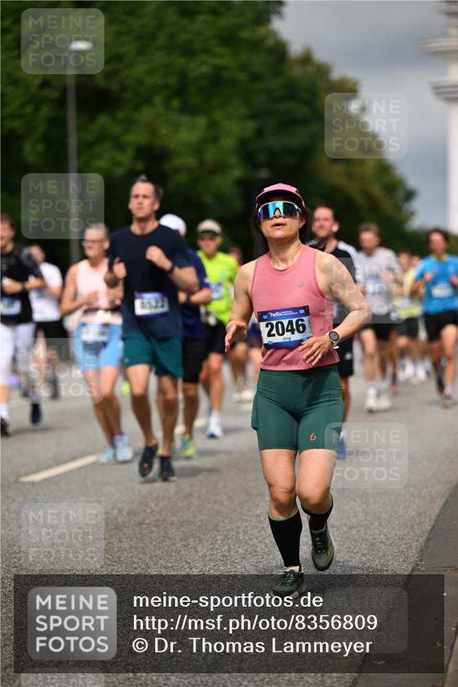 29.06.2025 - hella hamburg halbmarathon Dr. Thomas Lammeyer http://msf.ph/oto/8356809 29.06.2025 10:18:51 Kennedybrücke 1296, 1379, 1575, 1728, 1745, 2046, 2281, 2690, 3454, 3507, 3509, 3691, 4495, 4641, 5608, 5800, 5981, 6181, 6317, 6710, 6724, 7195, 7439, 7446, 7447, 7881, 8239, 8256, 8275, 8522, 8563, 8755, 8854, 8892, 9709, 9975, 10589, 10717, 10858, 11271 meine-sportfotos.de
