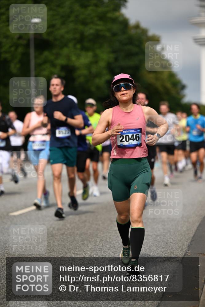 29.06.2025 - hella hamburg halbmarathon Dr. Thomas Lammeyer http://msf.ph/oto/8356817 29.06.2025 10:18:51 Kennedybrücke 1296, 1379, 1575, 1728, 1745, 2046, 2281, 2690, 3454, 3507, 3509, 3691, 4495, 4641, 5608, 5800, 5981, 6181, 6317, 6710, 6724, 7195, 7439, 7446, 7447, 7881, 8239, 8256, 8275, 8522, 8563, 8755, 8854, 8892, 9709, 9975, 10589, 10717, 10858, 11271 meine-sportfotos.de