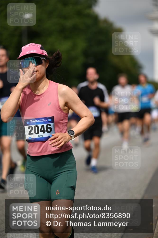 29.06.2025 - hella hamburg halbmarathon Dr. Thomas Lammeyer http://msf.ph/oto/8356890 29.06.2025 10:18:52 Kennedybrücke 1296, 1379, 1575, 1728, 1745, 2046, 2281, 2690, 3454, 3507, 3509, 3691, 4495, 4641, 5608, 5800, 5981, 6181, 6317, 6710, 6724, 7195, 7439, 7446, 7447, 7881, 8239, 8256, 8275, 8522, 8563, 8755, 8854, 8892, 9709, 9911, 9975, 10589, 10717, 10858, 11271 meine-sportfotos.de