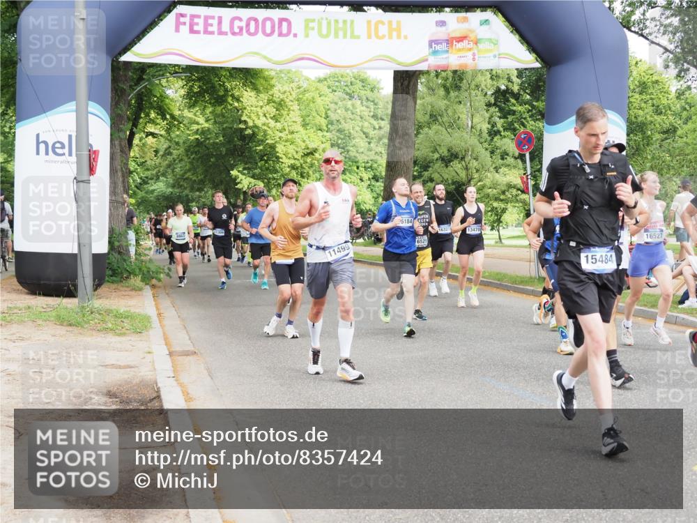 29.06.2025 - hella hamburg halbmarathon MichiJ http://msf.ph/oto/8357424 29.06.2025 10:42:10 Zwischen KM18-KM19 1506, 2252, 3177, 3652, 3861, 5021, 6082, 6084, 6433, 6569, 7221, 11499, 13470, 14818, 15184, 15484, 15854, 16521, 16527 meine-sportfotos.de