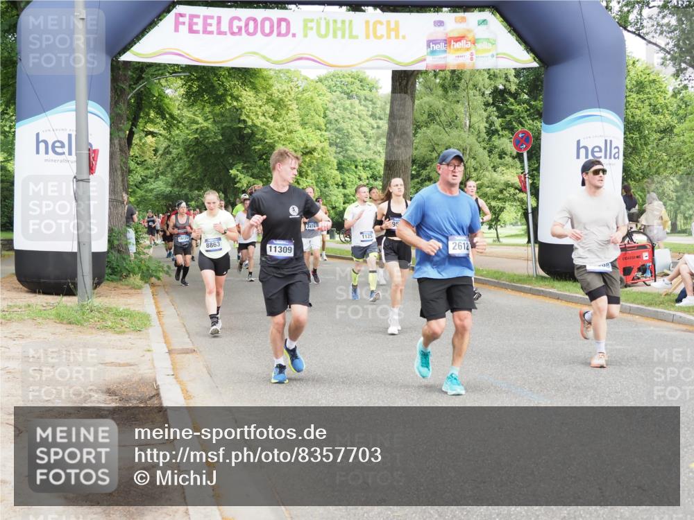 29.06.2025 - hella hamburg halbmarathon MichiJ http://msf.ph/oto/8357703 29.06.2025 10:42:14 Zwischen KM18-KM19 1125, 2612, 3177, 3861, 5021, 6082, 6084, 6433, 6569, 8863, 9562, 11309, 11499, 11568, 13470, 14818, 14845, 15184, 15484, 15854, 16327, 16521, 16527, 18759, 19047 meine-sportfotos.de