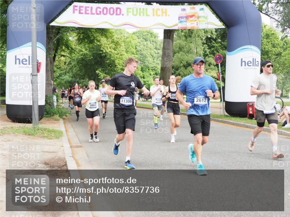 29.06.2025 - hella hamburg halbmarathon MichiJ http://msf.ph/oto/8357736 29.06.2025 10:42:14 Zwischen KM18-KM19 1125, 2612, 3177, 3861, 5021, 6082, 6084, 6433, 6569, 8863, 9562, 11309, 11499, 11568, 13470, 14818, 14845, 15184, 15484, 15854, 16327, 16521, 16527, 18759, 19047 meine-sportfotos.de