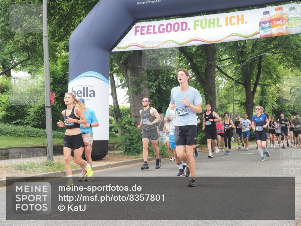 29.06.2025 - hella hamburg halbmarathon KatJ http://msf.ph/oto/8357801 29.06.2025 10:52:11 Zwischen KM18-KM19 1186, 1229, 1885, 2490, 5073, 6706, 7474, 7907 meine-sportfotos.de