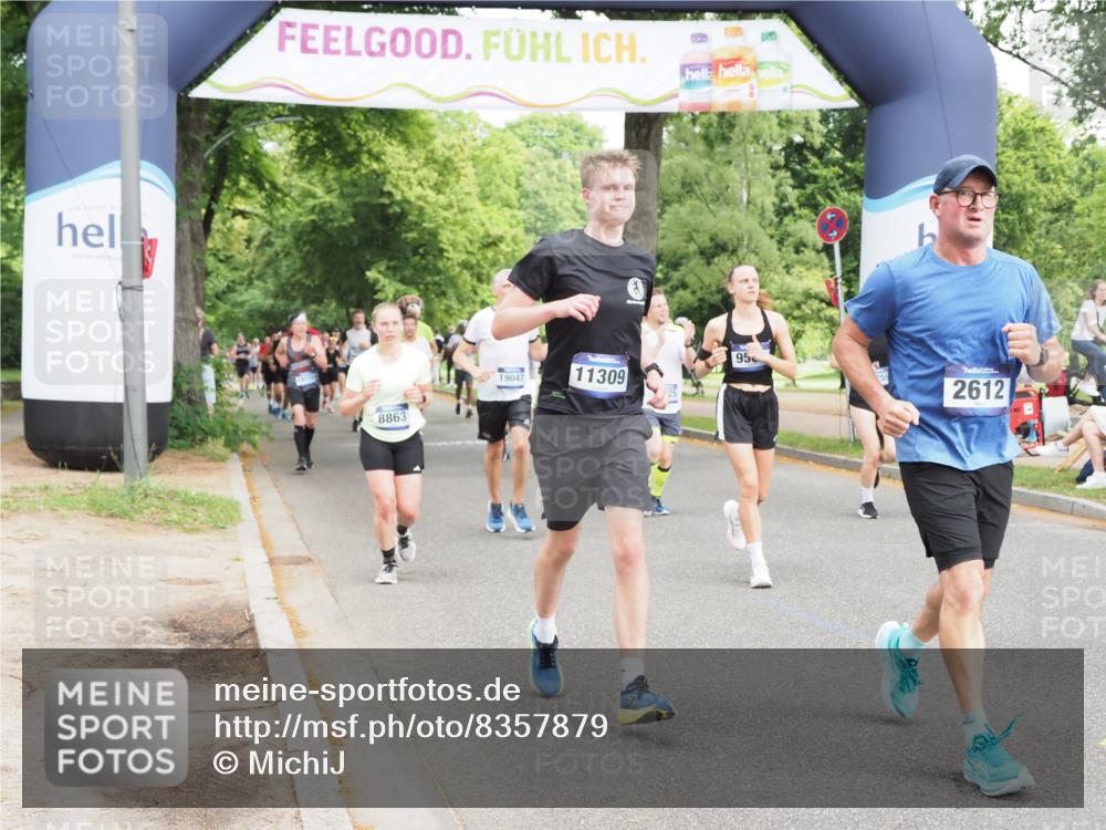 29.06.2025 - hella hamburg halbmarathon MichiJ http://msf.ph/oto/8357879 29.06.2025 10:42:14 Zwischen KM18-KM19 1125, 2612, 3177, 3861, 5021, 6082, 6084, 6433, 6569, 8863, 9562, 11309, 11499, 11568, 13470, 14818, 14845, 15184, 15484, 15854, 16327, 16521, 16527, 18759, 19047 meine-sportfotos.de