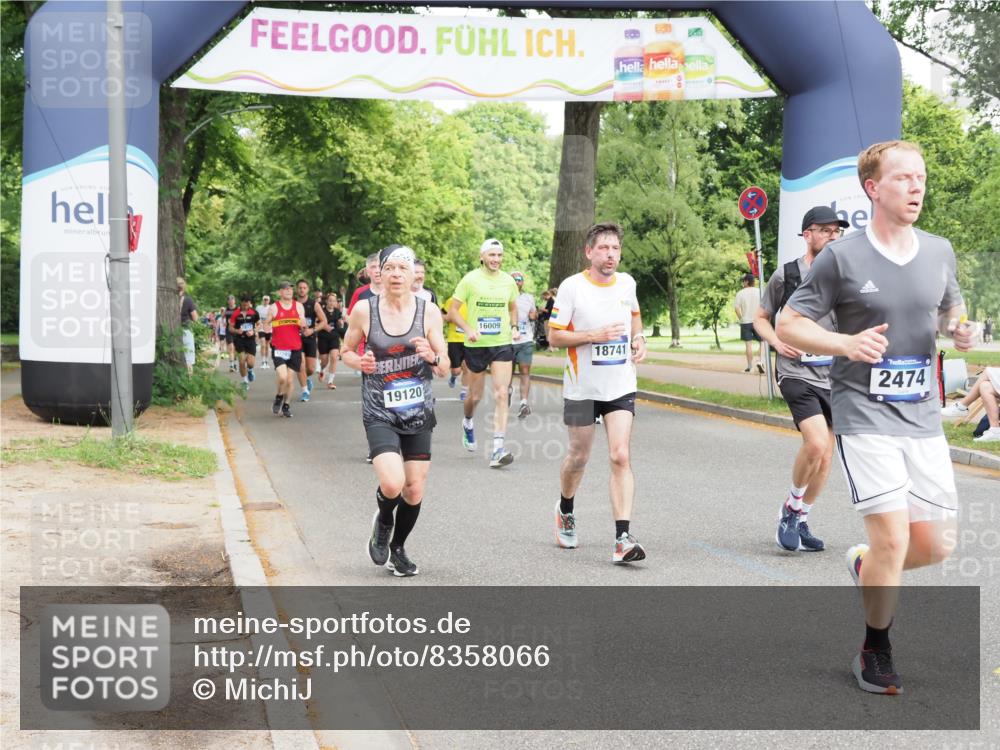 29.06.2025 - hella hamburg halbmarathon MichiJ http://msf.ph/oto/8358066 29.06.2025 10:42:18 Zwischen KM18-KM19 1125, 2474, 2612, 3037, 5672, 6443, 8863, 9562, 11309, 11568, 12858, 13470, 14845, 15184, 16009, 16327, 16521, 18741, 18759, 19047, 19120 meine-sportfotos.de