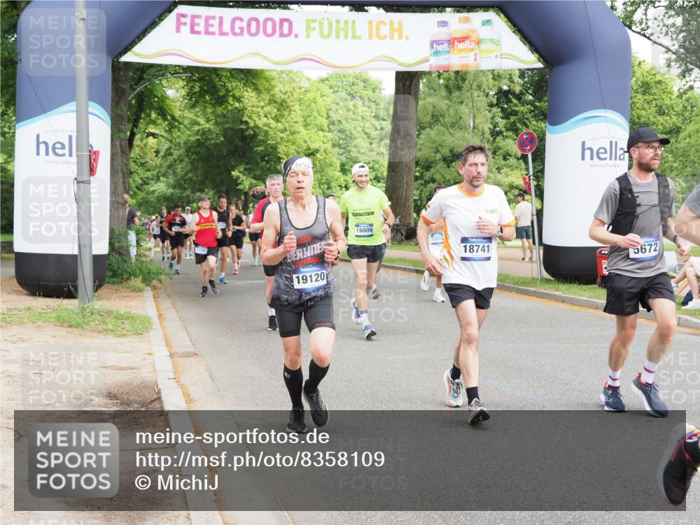 29.06.2025 - hella hamburg halbmarathon MichiJ http://msf.ph/oto/8358109 29.06.2025 10:42:18 Zwischen KM18-KM19 1125, 2474, 2612, 3037, 5672, 6443, 8863, 9562, 11309, 11568, 12858, 13470, 14845, 15184, 16009, 16327, 16521, 18741, 18759, 19047, 19120 meine-sportfotos.de