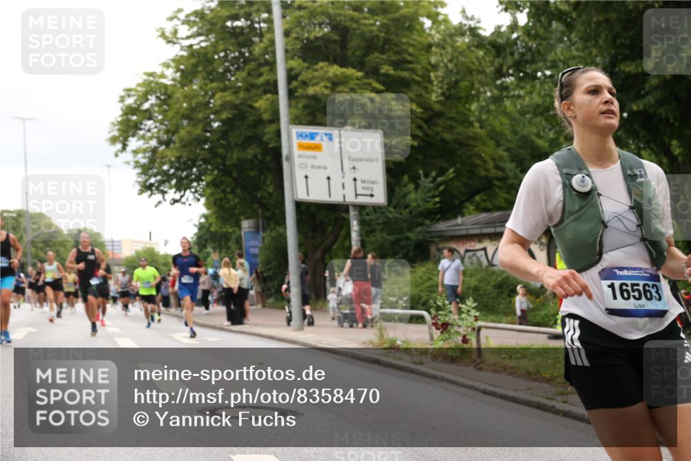 29.06.2025 - hella hamburg halbmarathon Yannick Fuchs http://msf.ph/oto/8358470 29.06.2025 10:53:07 20KM 1285, 1642, 2006, 2348, 2584, 2677, 2855, 2957, 2978, 3181, 3279, 3983, 4088, 4592, 5347, 5633, 5885, 6087, 6202, 6208, 6220, 6438, 6636, 6997, 7031, 7223, 7476, 8290, 8929, 9655, 10036, 10759, 10943, 11935, 11938, 12206, 12564, 12633, 13407, 13583, 14375, 14567, 14631, 14732, 14902, 14914, 14965, 15232, 15240, 15263, 15284, 15824, 16160, 16341, 16563, 16910, 16980, 17017, 17346, 17503, 17630, 18112, 18153, 18232, 18266, 18327, 18467, 18954, 19015, 19160 meine-sportfotos.de