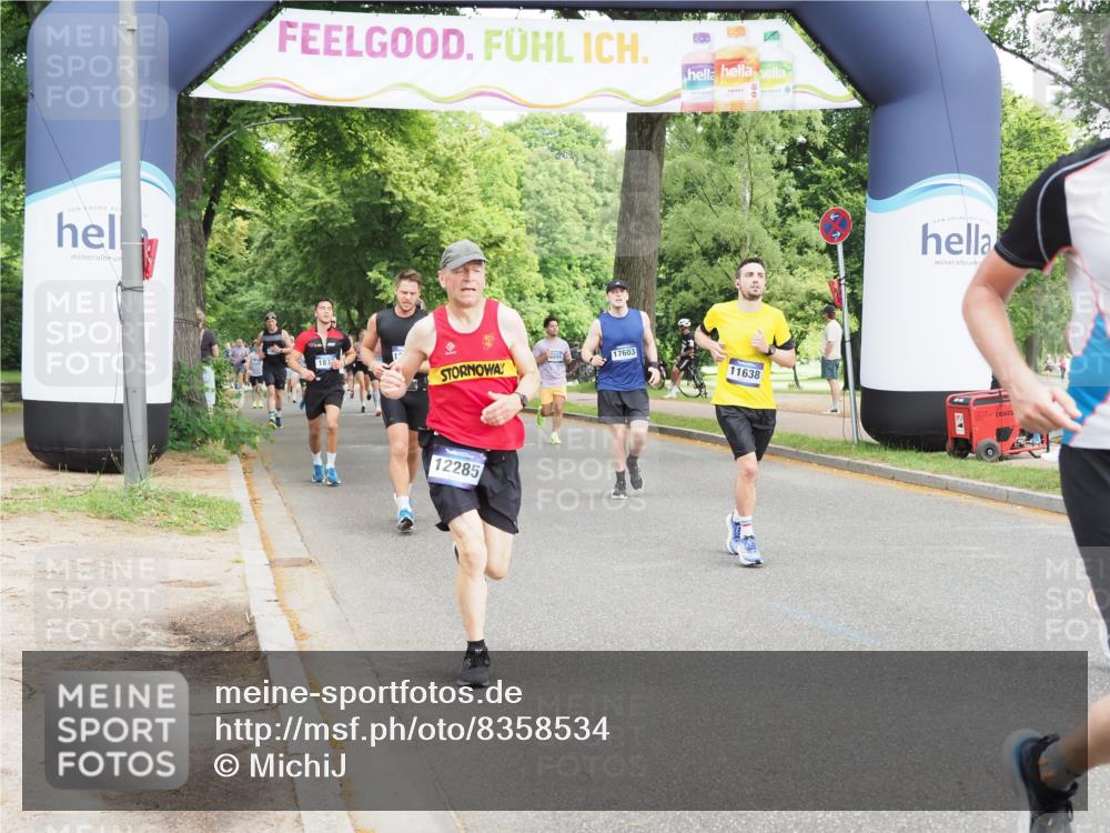 29.06.2025 - hella hamburg halbmarathon MichiJ http://msf.ph/oto/8358534 29.06.2025 10:42:22 Zwischen KM18-KM19 1125, 2474, 3037, 3794, 5672, 6443, 11638, 12858, 16008, 16009, 17603, 18741, 18759, 19047, 19120 meine-sportfotos.de