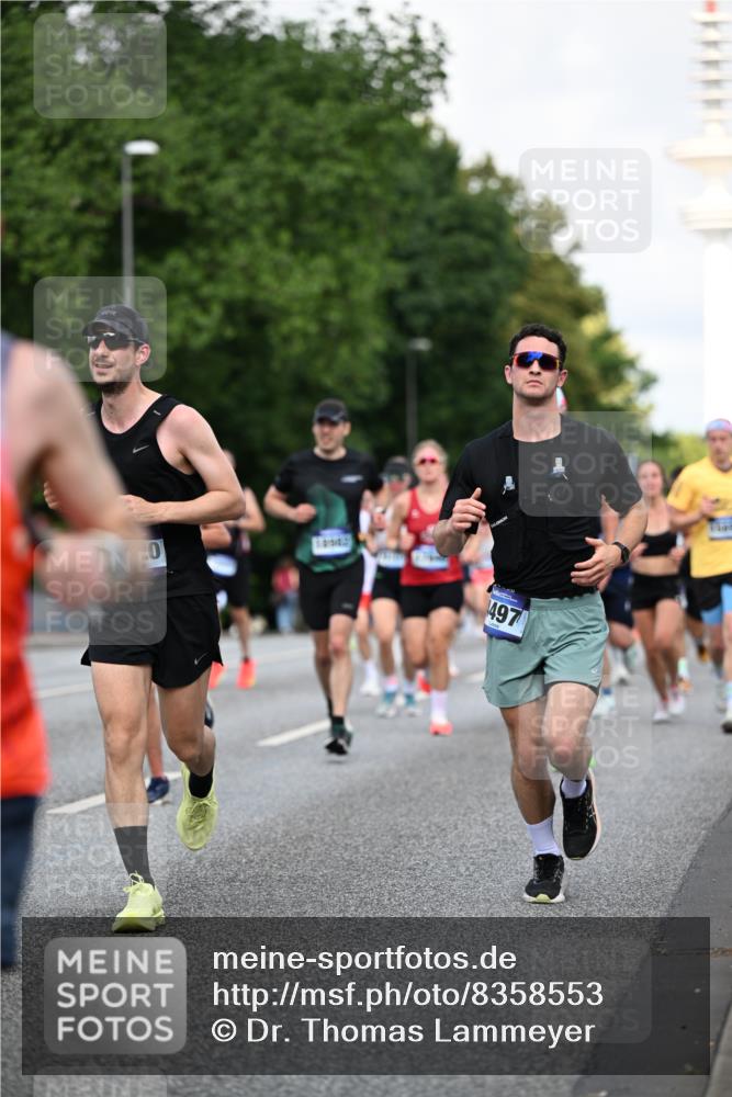 29.06.2025 - hella hamburg halbmarathon Dr. Thomas Lammeyer http://msf.ph/oto/8358553 29.06.2025 09:56:29 Kennedybrücke 1012, 1070, 1220, 1415, 1468, 1613, 1735, 1782, 2048, 2189, 2233, 2590, 2970, 3021, 3098, 3109, 3124, 3304, 3907, 3917, 3928, 4080, 4277, 4497, 4691, 4933, 4981, 5476, 5477, 5682, 6152, 6716, 7005, 7067, 7093, 7191, 7325, 7432, 7451, 7599, 7843, 7865, 8145, 8467, 8664, 8694, 8722, 9081, 9213, 9538, 9540, 10000, 10099, 10208, 10251, 10313, 10750, 10796, 10969, 11153, 11346 meine-sportfotos.de