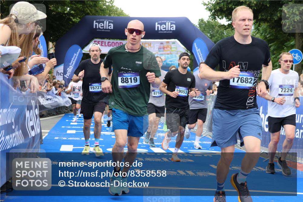 29.06.2025 - hella hamburg halbmarathon Strokosch-Dieckow http://msf.ph/oto/8358558 29.06.2025 10:51:45 Ziel 2396, 2818, 2823, 2880, 4297, 6286, 7224, 8710, 8819, 8856, 9793, 9959, 12224, 14012, 14458, 15427, 15496, 15727, 15831, 15899, 16907, 17682, 17815, 17962, 19020, 19053, 19137 meine-sportfotos.de
