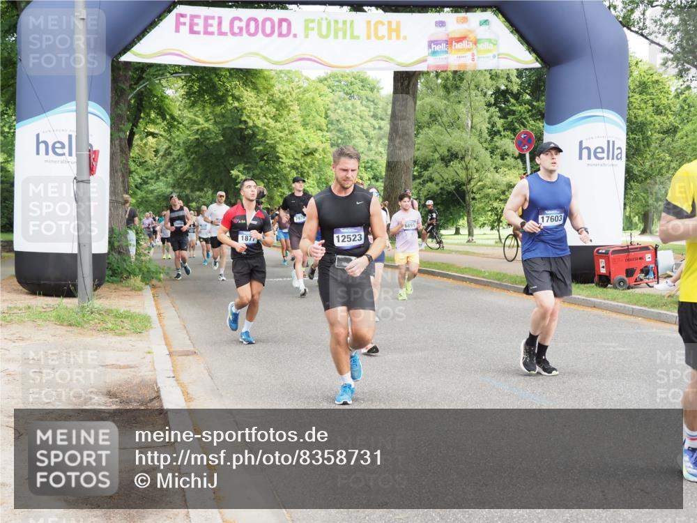 29.06.2025 - hella hamburg halbmarathon MichiJ http://msf.ph/oto/8358731 29.06.2025 10:42:24 Zwischen KM18-KM19 1877, 2474, 3037, 3794, 5672, 6891, 11638, 12523, 12858, 16008, 16009, 16108, 17603, 18741, 19120 meine-sportfotos.de