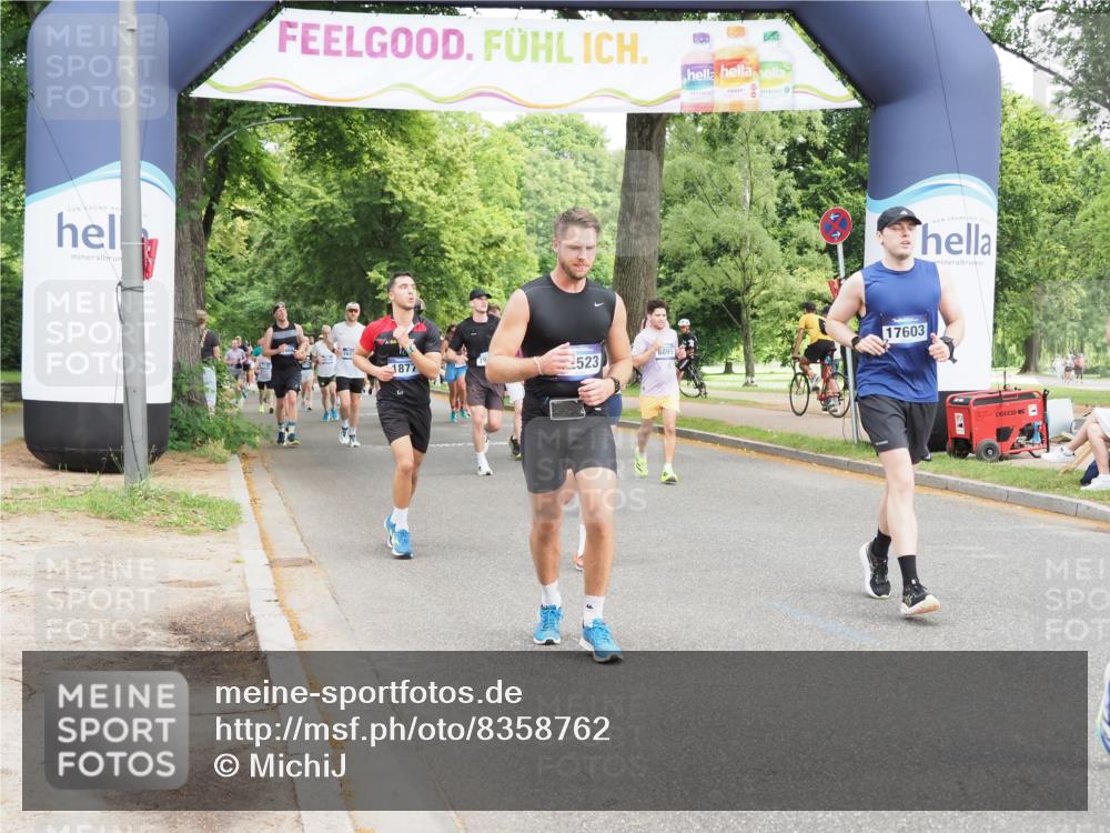 29.06.2025 - hella hamburg halbmarathon MichiJ http://msf.ph/oto/8358762 29.06.2025 10:42:24 Zwischen KM18-KM19 1877, 2474, 3037, 3794, 5672, 6891, 11638, 12523, 12858, 16008, 16009, 16108, 17603, 18741, 19120 meine-sportfotos.de