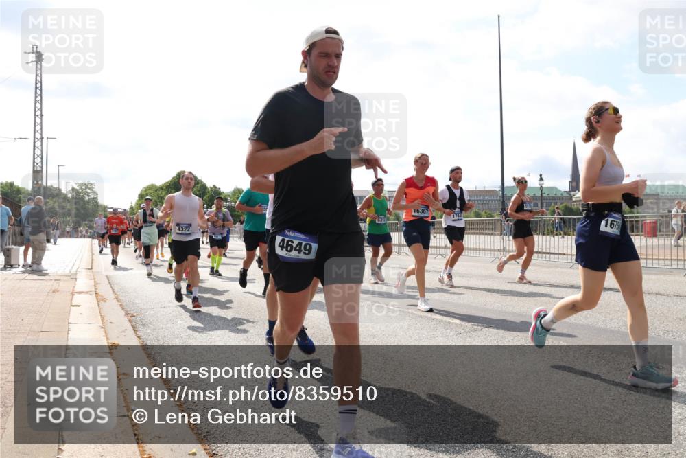 29.06.2025 - hella hamburg halbmarathon Lena Gebhardt http://msf.ph/oto/8359510 29.06.2025 10:01:34 Lombardsbrücke 4322, 4649, 16367, 1744, 1675, 1130, 1184, 1329, 1387, 1420, 1464, 1653, 1722, 1724, 1729, 1881, 1940, 2006, 2091, 2167, 2354, 2363, 2490, 2591, 2806, 2936, 2957, 3039, 3199, 3425, 3663, 4068, 4249, 4319, 4322, 4328, 4370, 4649, 4663, 5547, 5570, 5602, 5603, 5675, 6087, 6281, 0000, 6302, 6591, 6835, 6921, 6924, 7287, 7846, 8030, 8045, 8046, 8191, 8392, 8578, 8691, 8822, 8926, 9230, 9932, 10281, 10301, 10383, 10576, 10882, 10915, 11043, 11465 meine-sportfotos.de