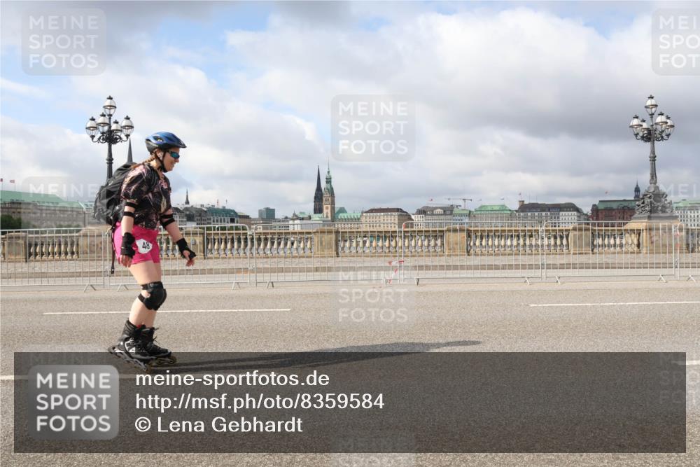 29.06.2025 - hella hamburg halbmarathon Lena Gebhardt http://msf.ph/oto/8359584 29.06.2025 09:09:38 Lombardsbrücke 48 meine-sportfotos.de