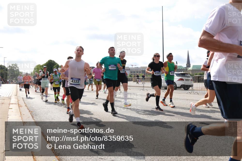 29.06.2025 - hella hamburg halbmarathon Lena Gebhardt http://msf.ph/oto/8359635 29.06.2025 10:01:35 Lombardsbrücke 13528, 19160, 4322, 3109, 13551, 6302, 6281, 839, 1130, 1184, 1329, 1387, 1420, 1464, 1653, 1722, 1724, 1729, 1881, 1940, 2006, 2091, 2167, 2354, 2363, 2591, 2806, 2936, 2957, 3039, 3199, 3425, 3663, 4068, 4249, 4319, 4322, 4328, 4370, 4649, 4663, 5547, 5570, 5602, 5603, 5675, 6087, 6281, 0000, 6302, 6438, 6591, 6835, 6921, 6924, 7287, 7846, 8030, 8045, 8046, 8191, 8392, 8578, 8691, 8822, 8926, 9230, 9932, 10281, 10301, 10383, 10576, 10882, 10915, 11043, 11465 meine-sportfotos.de